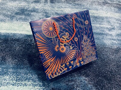 100 % authentische limitierte Hermes Geschenktüte. Größe M. Sonderedition. 35*32*12CM