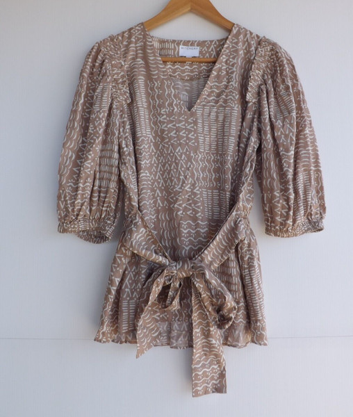 Witchery Top 8 Womens Beige White Elastic Waist Bow Puff Sleeve Peplum Boho