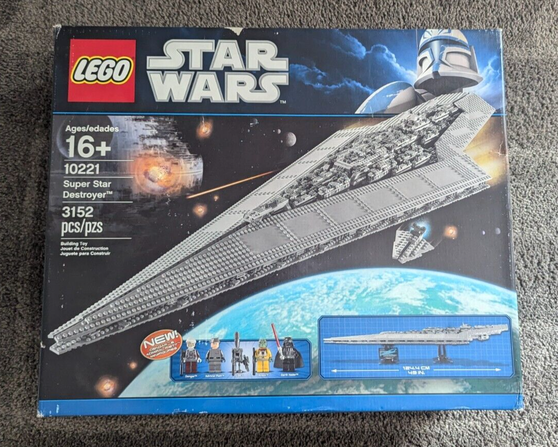 LEGO Star Wars: Super Star Destroyer 10221 RETIRED NEW IN BOX