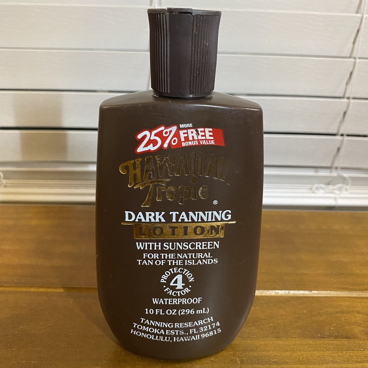 Rare Vintage Hawaiian Tropic Dark Tanning Lotion SPF 4 Waterproof