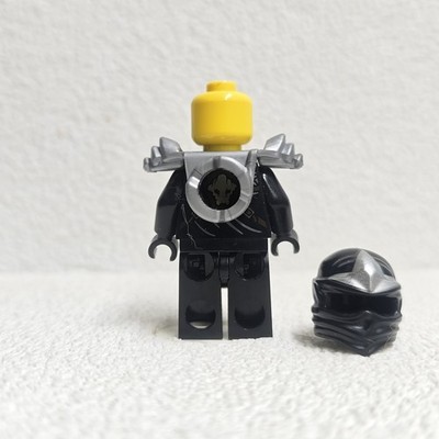 Lego Ninjago Minifigure Cole ZX With Shoulder Armor And Swords
