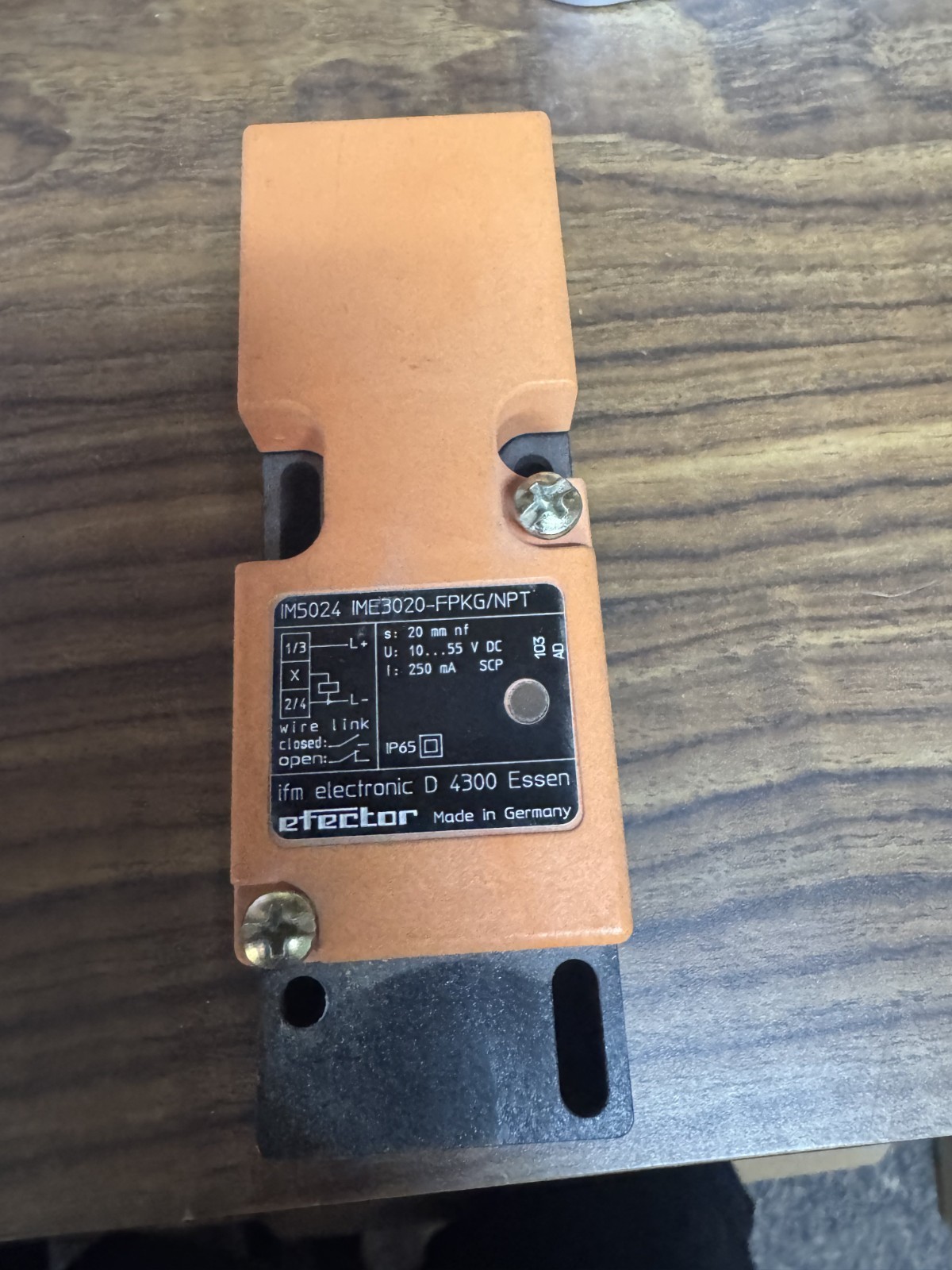 IFM, IM5024, IME3020-FPKG/NPT, Proximity Sensor Switch Inductive