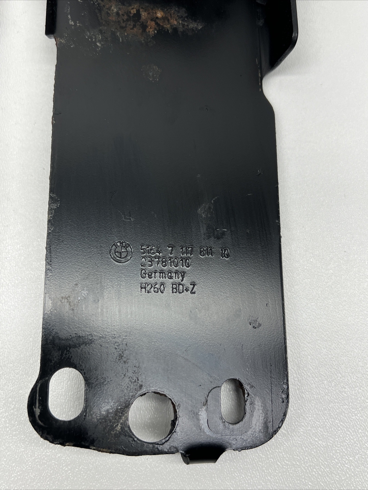 2006 BMW 325i Front Left Holders for Mods OEM 23781010 A1 for sale  