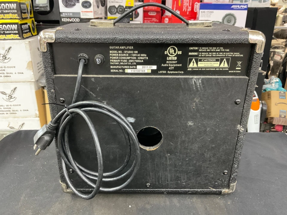 Amplificador de guitarra Epiphone Studio 15R 32 vatios Foto 2 de 4