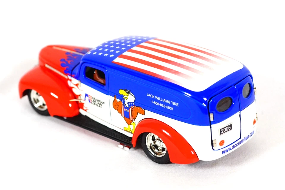 Liberty Classics 1941 Chevy Jack Williams Neumáticos Patriótico Diecast Hot Rod RARO Foto 3 de 4