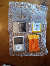Apple iPod Nano 3rd Gen 4GB Player - Complete for rebuild - read description