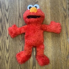 Hasbro Sesame Street 2016 Tickle Me Elmo Talking Laughing Giggles 14 Plush