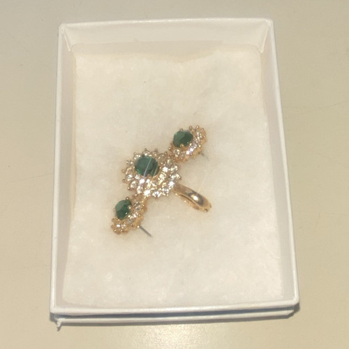 Roman Brand Vintage Gold Tone Oval Green Stone Pendant & Earrings