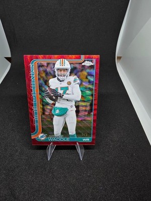 2025 Topps Chrome Jaylen Waddle Red Wave Refractor /5