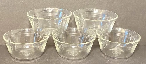 Pyrex Scalloped Custard Cups 6 oz Lot Of 5 Ramekin Pudding Cup Clear Glass 463