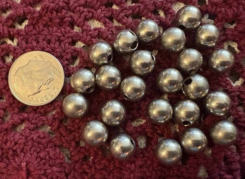 VINTAGE Tiny SILVER Metal BALL BUTTONS - X-102 - Image 3 of 3