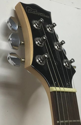 Vintage Silvertone BLACK GUITAR With Soft Back - Foto 8 di 12