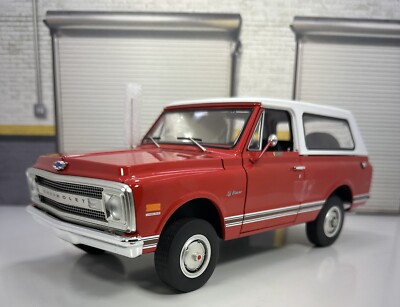 Acme 1/18 Scale  Chevrolet K-5 BLAZER  Red Version 