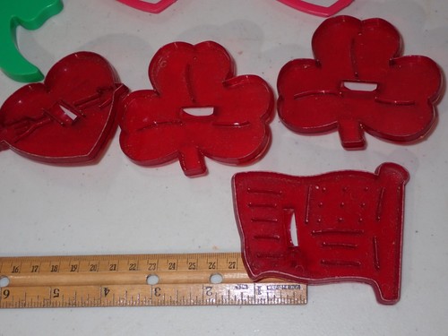 Tagliabiscotti vintage Mostly Hallmark Ringraziamento Halloween San Valentino Pasqua 34 pezzi - Foto 4 di 10