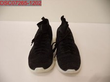 NWOT - Dream Pairs Women's Black White Light Weight Sneakers, Size 7.5
