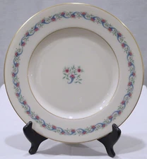 DISCONTINUED LENOX CHINA BELEFONTE PATTERN DINNER PLATE 10 3/8" DIAMETER