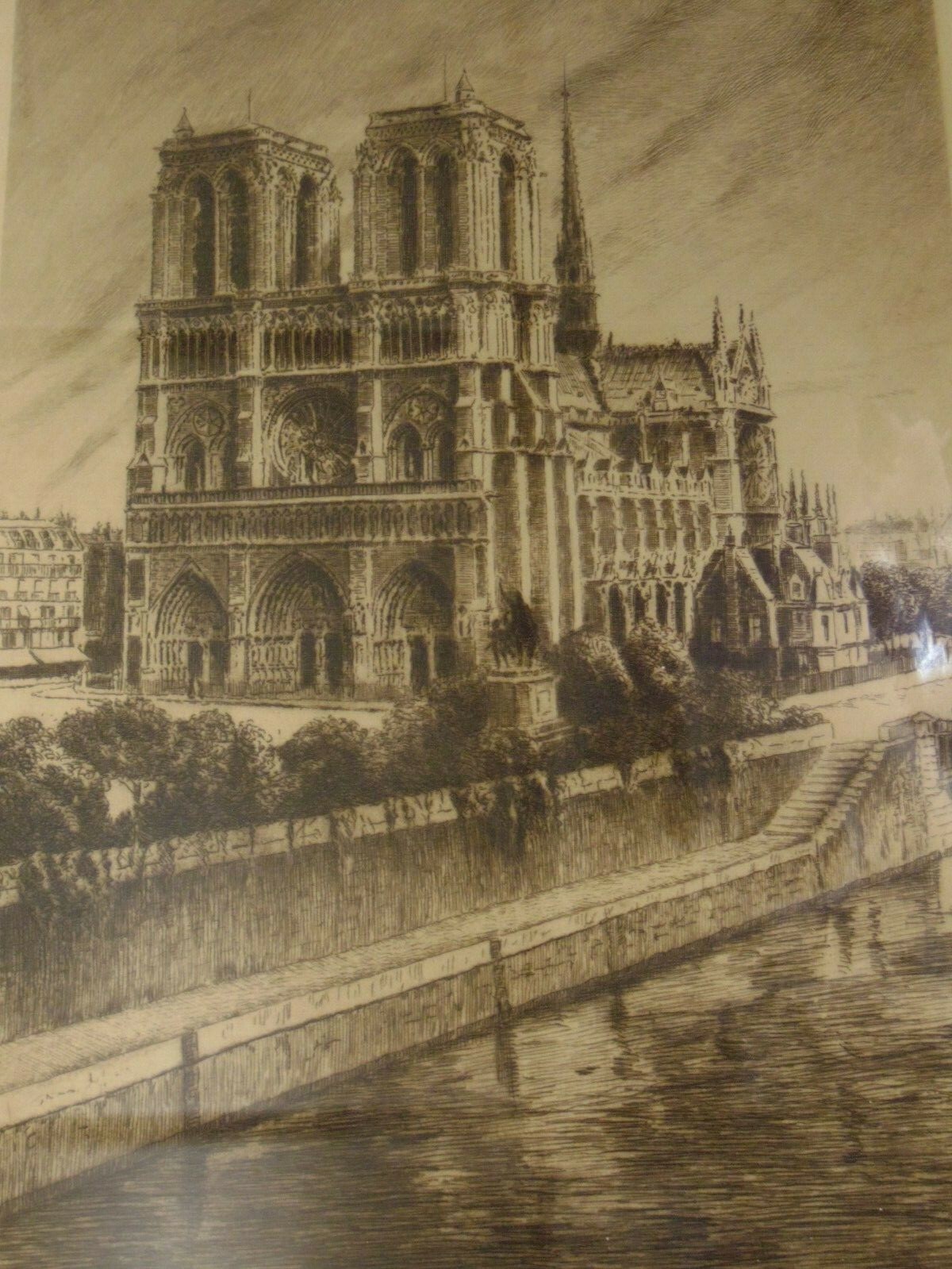 Picture 2 of 8
