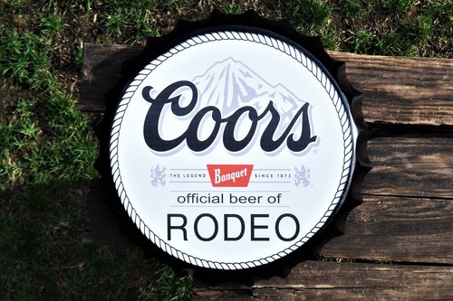 Coors Banquet Beer Bottle Cap Tin Sign 