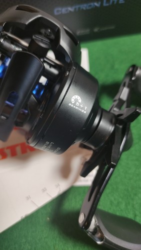 KastKing Centron Lite Baitcasting Fishing Reel (Right Hand) - Picture 4 of 13