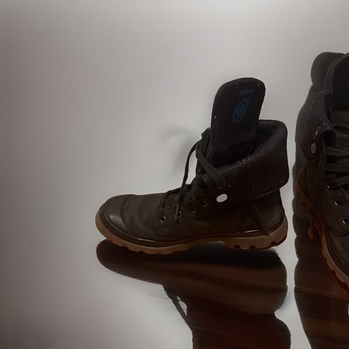 palladium women boots Size 9 Fold Over Waterproof Tracking Shoes