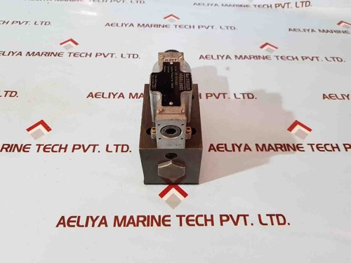 Macgregor hagglunds 287 3774-802 directional control valve 24v - Picture 7 of 7