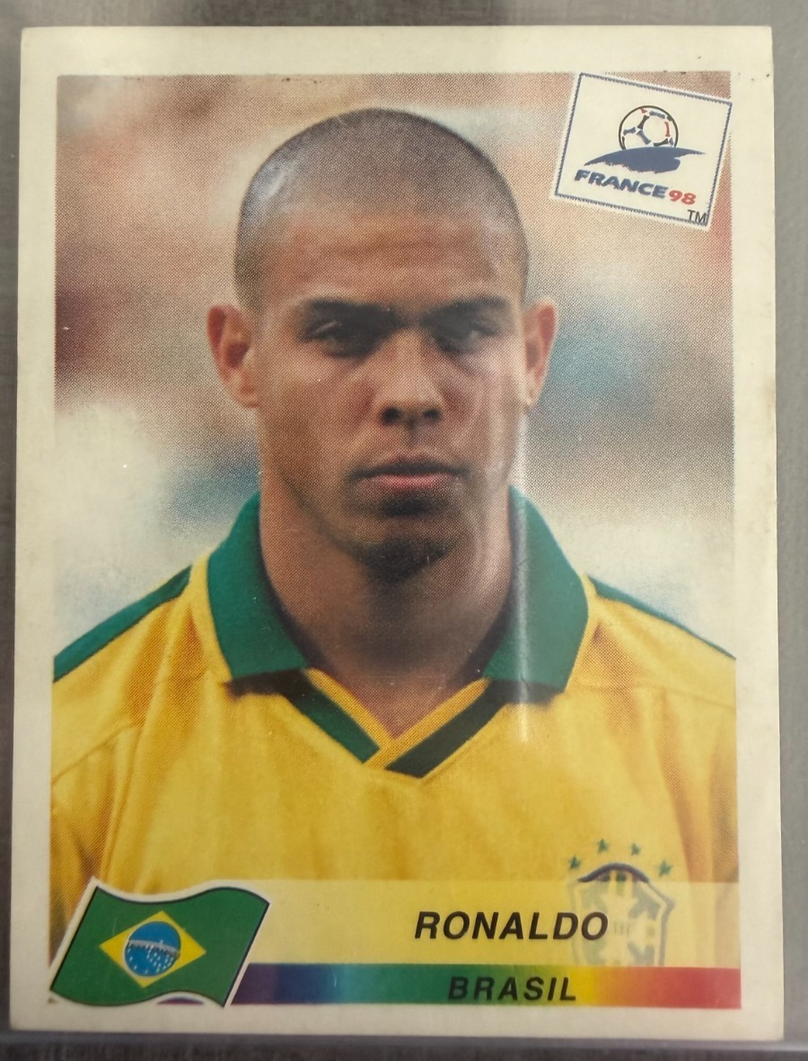 1998 2002 PANINI WORLD CUP KOREA JAPAN RONALDO NAZARIO R9