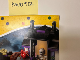 LEGO 40122 Halloween Trick or Treat Retired Set 2015 Never Opened New Sealed