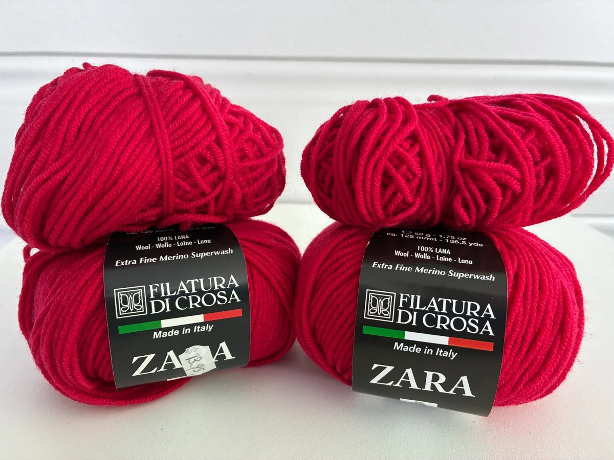 FILATURA di CROSA ZARA Italy  8 Ply 100% wool #1462 RED crochet knitting yarn