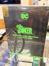 NEW Dc Multiverse McFarlane Joker Titan Glow in the Dark Gold Label Exclusive
