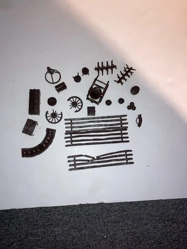 Vintage original  Marx Blue & Gray Civil War 23 playset accessories