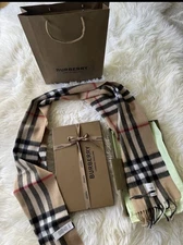 Burberry Scarf Check Cashmere Scarf