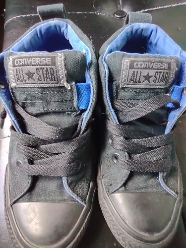 Boy's Size 13 Black And Blue; Nice Fade On Them; Converse Chuck Taylor All Star - Picture 4 of 11