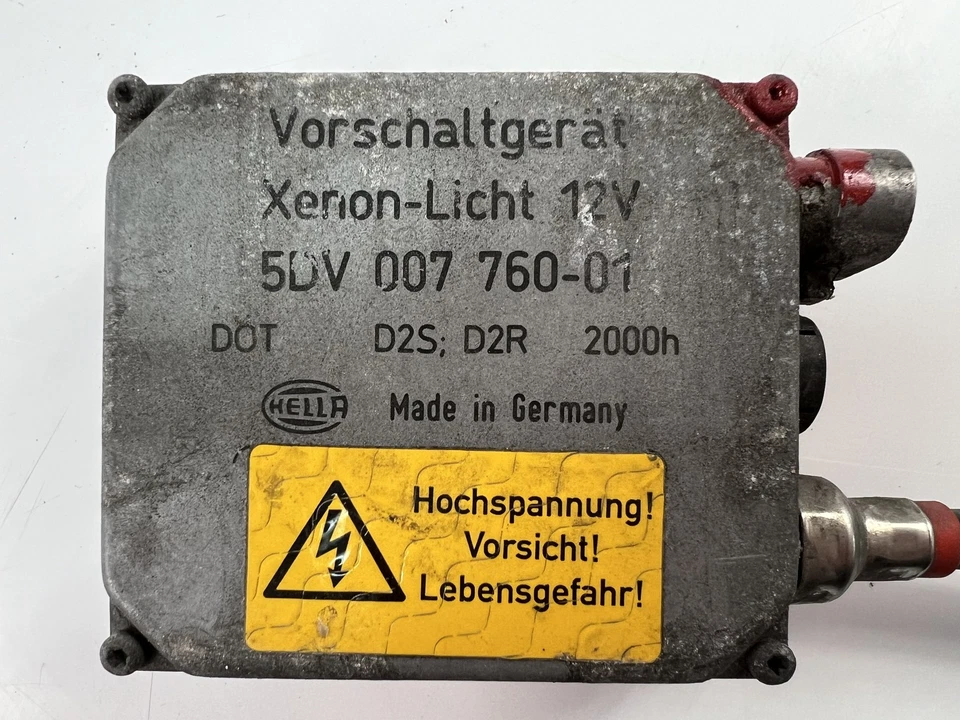 BMW 5 Touring E39 Xenon Light Control Unit 5DV007760-01 28265323 - Immagine 2 di 4