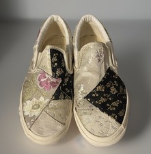 VANS Slip-On Low Top Floral Pattern Sneakers Beige Black Gold Unisex Adults