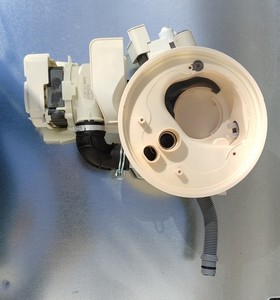 AEG / Electrolux Pumpentopf mit Umwälzpumpe – PNC 911434535 / FSE63807P