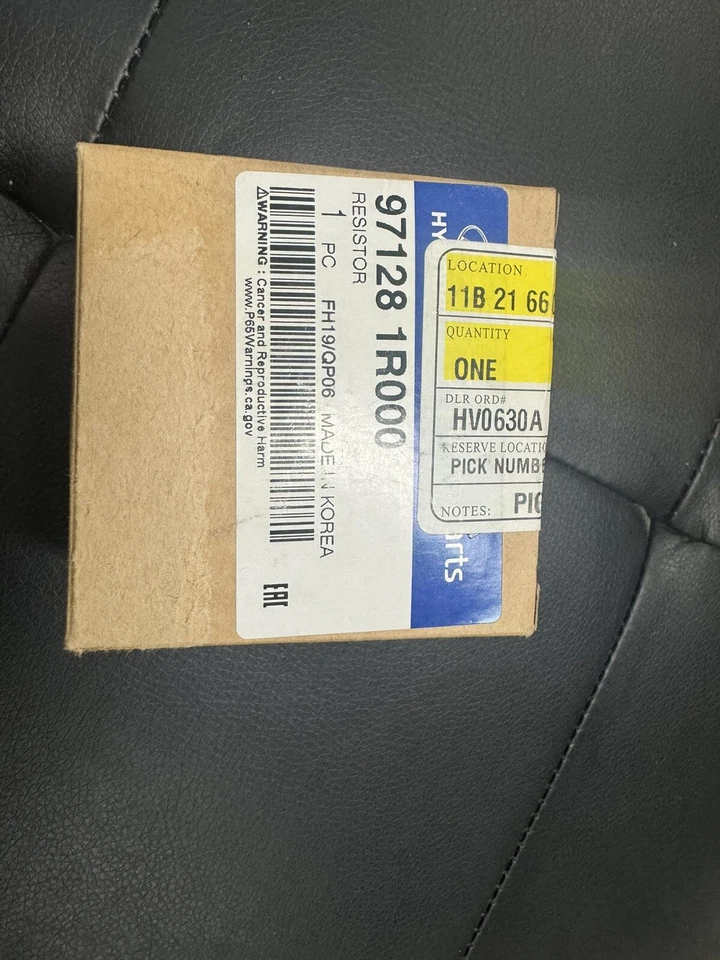 BLOWER MOTOR RESISTOR GENUINE!!! HYUNDAI ACCENT VELOSTER 2012-2017 971281R000 - Image 2 of 3