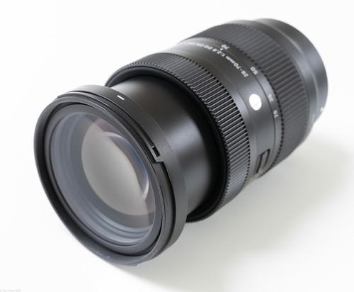 Sigma 28-70mm F2.8 DG DN C Lens Sony FE Mount - Picture 10 of 17