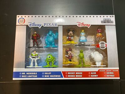 Disney Pixar Die-Cast Mini-Figures Nano Metalfigs 10 Pack Mickey Minnie and More