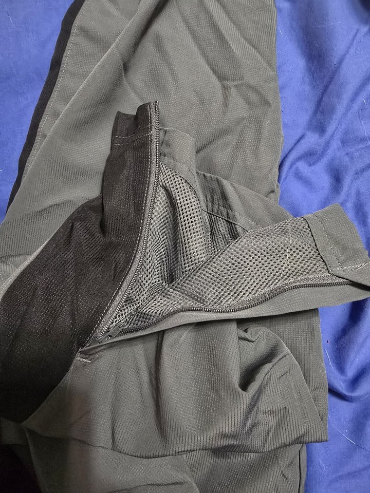 Mens UNDER ARMOUR HEAT GEAR LOOSE Fit Athletic Track Pants Zip Legs 3XL