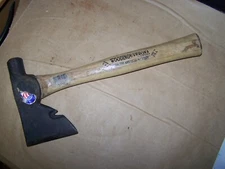 Vintage Woodings-Verona  90 US Hatchet  wooden handle, MADE IN U.S.A. Original