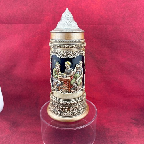VINTAGE GERMAN TAVERN SCENE LIDDED TAN BACKGROUND BEER STEIN CERAMARTE 9 3/4 in