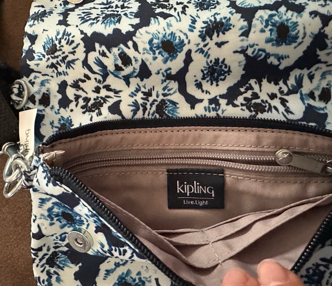 Kipling Lynne Crossbody Belt Wallet Pouch Wristlet Convertible Roaming Roses image 6