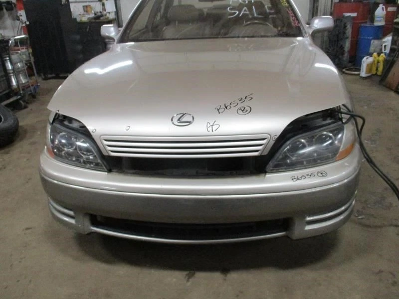 (DOES NOT INCLUDE BUMPER) Front Bumper Reinforcement Fits 92-96 LEXUS ES300 3415 Foto 3 de 4