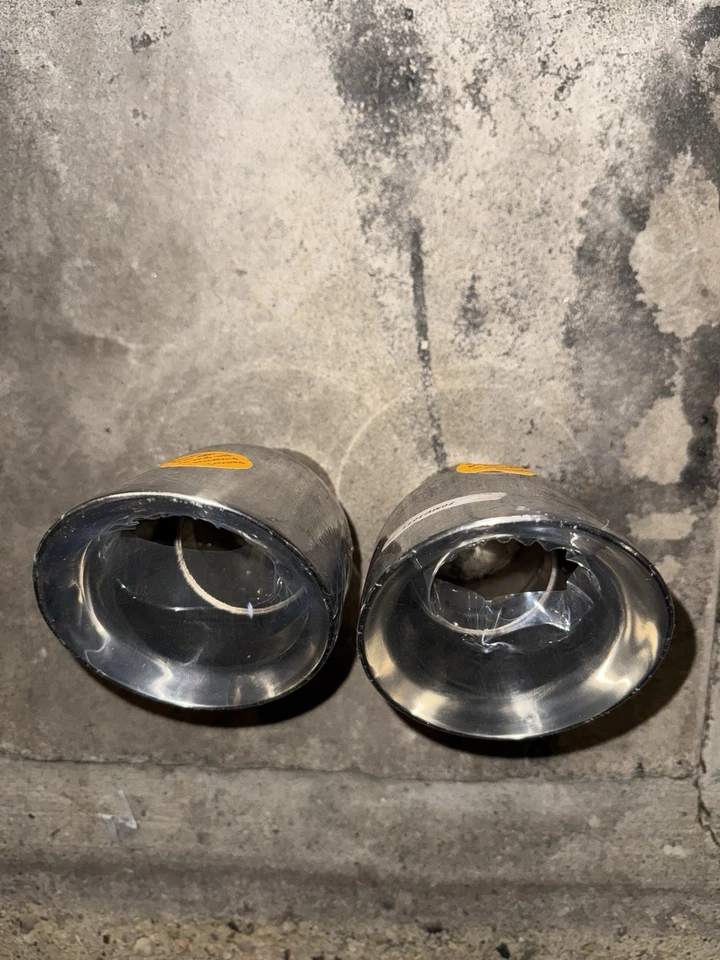Corsa Exhaust Tips - Image 2 of 4