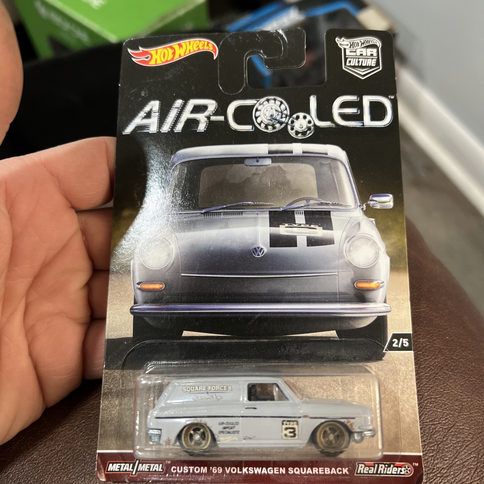Hot Wheels Premium Air-Cooled Custom ‘69 Volkswagen Squareback 2/5 New In Pack