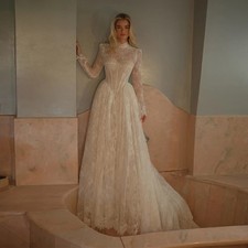 Ivory Lace Wedding Dresses Luxury Bride Dress High Neck Long Sleeves Bridal Gown