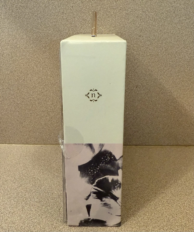 Nanette Lepore Crystal AirPods Pro Case Gold Bottom Charging Port Access UNUSED - Image 3 of 4