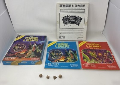 TSR Dungeons and Dragons Expert Set 2 With 4 Original Dice And Basic Rules