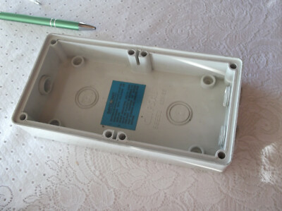 Clipsal 56ES20 Series Base 10 x 20 cm