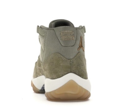olive lux 11